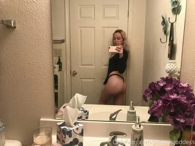 Lolaxpeach OnlyFans Leaked Free Thumbnail Picture - #xVLzJ7fB4L