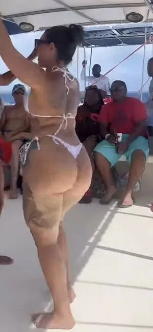 Lolo Barreiro OnlyFans Leaked Free Thumbnail Picture - #W1YNzzCYH7