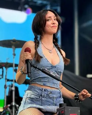 Lolo OnlyFans Leaked Free Thumbnail Picture - #vkLnqwg3LK