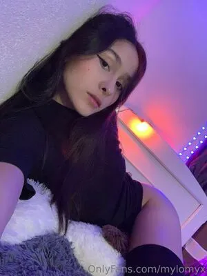 Lomy Asmr OnlyFans Leaked Free Thumbnail Picture - #aGWRznnbbA