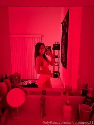 Londonhoney21 OnlyFans Leaked Free Thumbnail Picture - #ejlbBAwh5U