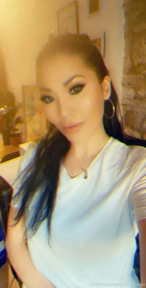 Londonkeyes OnlyFans Leaked Free Thumbnail Picture - #yjSpST3H8I