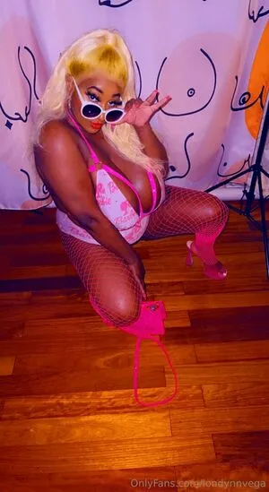 Londynnvega OnlyFans Leaked Free Thumbnail Picture - #c5uMlZtRGh