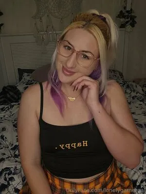 Lonelygamergal OnlyFans Leaked Free Thumbnail Picture - #0B1CVL29kE