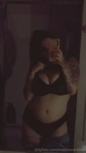 Lonelystoner1999 OnlyFans Leaked Free Thumbnail Picture - #UdMdnluQNV