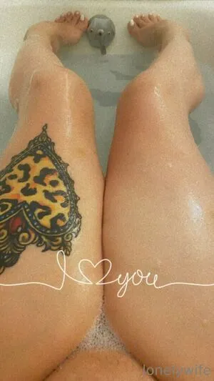 Lonelywife OnlyFans Leaked Free Thumbnail Picture - #YbpDWNza9b