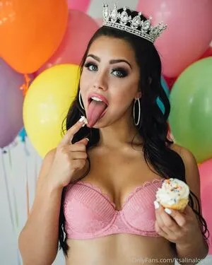 Long Tongue Fetish OnlyFans Leaked Free Thumbnail Picture - #1Orkrl8yht