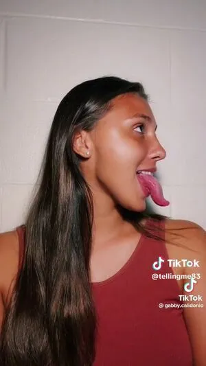 Long Tongue Fetish OnlyFans Leaked Free Thumbnail Picture - #3ZcAQzZDK5