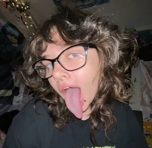Long Tongue Fetish OnlyFans Leaked Free Thumbnail Picture - #565eOT7CcO