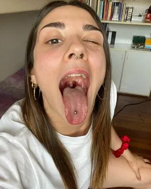 Long Tongue Fetish OnlyFans Leaked Free Thumbnail Picture - #9mHDS9k2fG