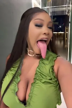 Long Tongue Fetish OnlyFans Leaked Free Thumbnail Picture - #BLwsKAfjkq