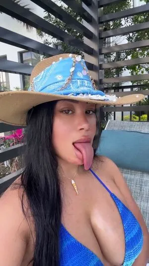 Long Tongue Fetish OnlyFans Leaked Free Thumbnail Picture - #Do8sccYbM8