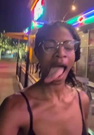 Long Tongue Fetish OnlyFans Leaked Free Thumbnail Picture - #FSNmgRSxGQ