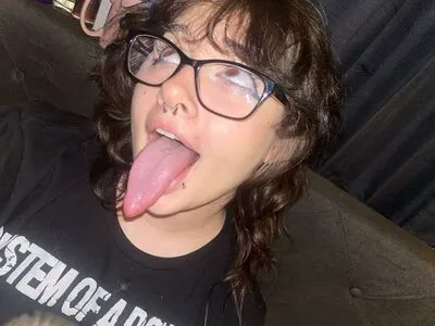 Long Tongue Fetish OnlyFans Leaked Free Thumbnail Picture - #GfMEsfUI4U