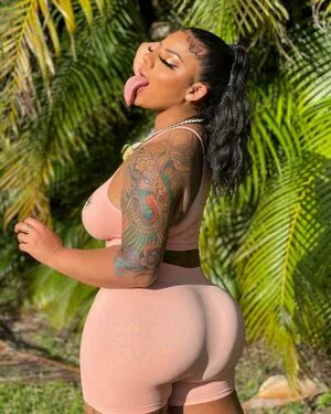Long Tongue Fetish OnlyFans Leaked Free Thumbnail Picture - #Gvle5Kl6nC