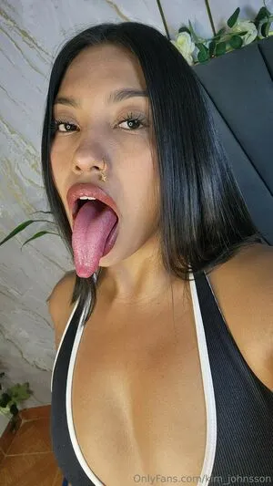 Long Tongue Fetish OnlyFans Leaked Free Thumbnail Picture - #I01pfUzuKZ