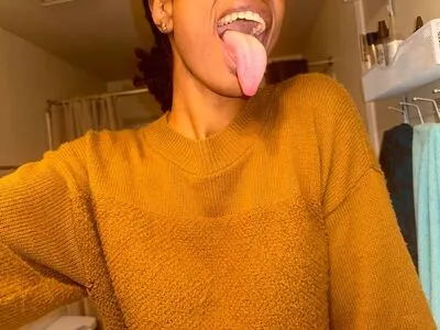 Long Tongue Fetish OnlyFans Leaked Free Thumbnail Picture - #I1lnHK1aFC
