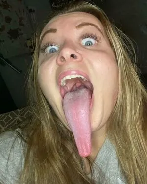 Long Tongue Fetish OnlyFans Leaked Free Thumbnail Picture - #IOfbrHRwkC