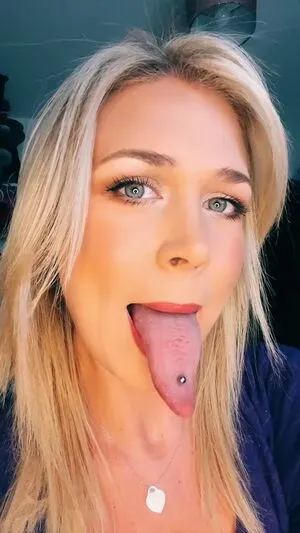 Long Tongue Fetish OnlyFans Leaked Free Thumbnail Picture - #PtCVGzEZHJ