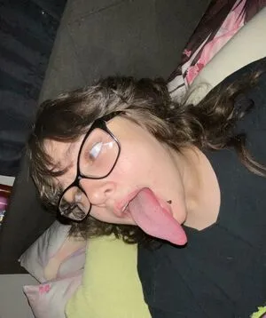 Long Tongue Fetish OnlyFans Leaked Free Thumbnail Picture - #TNsjktA2Dj