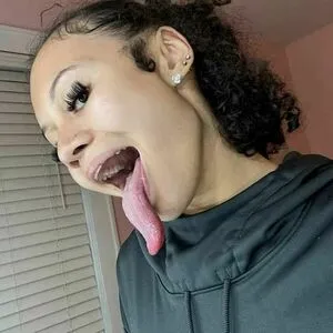 Long Tongue Fetish OnlyFans Leaked Free Thumbnail Picture - #ToitEFsvgb