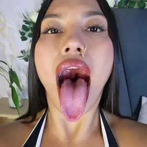 Long Tongue Fetish OnlyFans Leaked Free Thumbnail Picture - #WLY12xMLUM