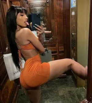 Long Tongue Fetish OnlyFans Leaked Free Thumbnail Picture - #X2PjPhBT9a