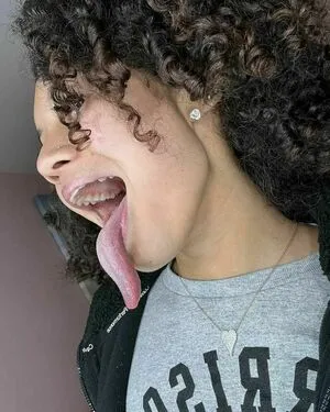 Long Tongue Fetish OnlyFans Leaked Free Thumbnail Picture - #XkOZvayTFL
