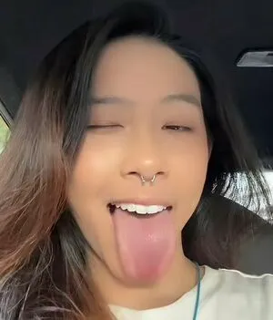 Long Tongue Fetish OnlyFans Leaked Free Thumbnail Picture - #ZV0yEIHbNO