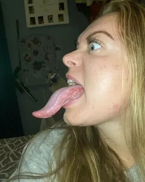 Long Tongue Fetish OnlyFans Leaked Free Thumbnail Picture - #hYXnoykKxv