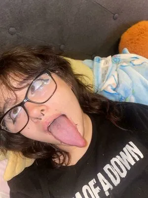 Long Tongue Fetish OnlyFans Leaked Free Thumbnail Picture - #jYy9DTNMGi