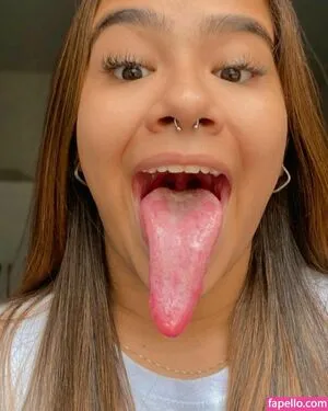 Long Tongue Fetish OnlyFans Leaked Free Thumbnail Picture - #mN0kNAdp2R