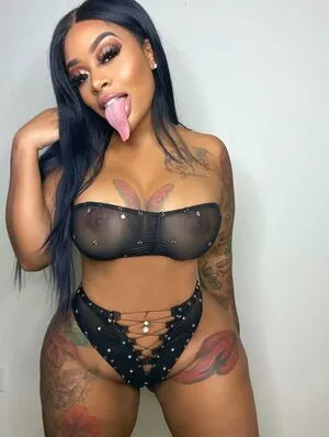 Long Tongue Fetish OnlyFans Leaked Free Thumbnail Picture - #u322HwUus7