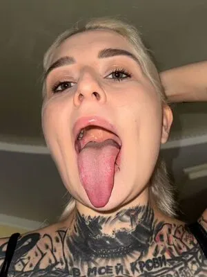 Long Tongue Fetish OnlyFans Leaked Free Thumbnail Picture - #u3TpbryPbG