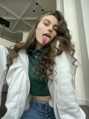Long Tongue Fetish OnlyFans Leaked Free Thumbnail Picture - #ucRNxsej9M
