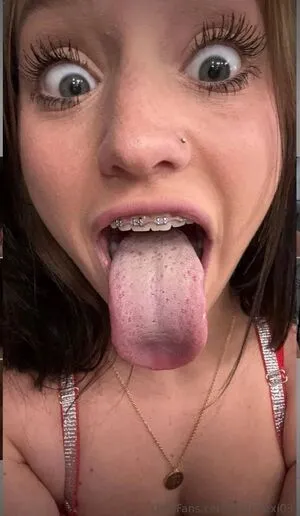 Long Tongue Fetish OnlyFans Leaked Free Thumbnail Picture - #w5Y6nd0mbS