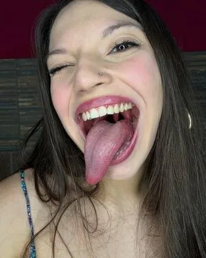 Long Tongue Fetish OnlyFans Leaked Free Thumbnail Picture - #wOdskTFdiM