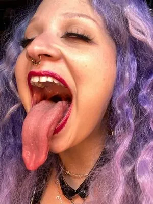 Long Tongue Fetish OnlyFans Leaked Free Thumbnail Picture - #wf5HvwFpYa