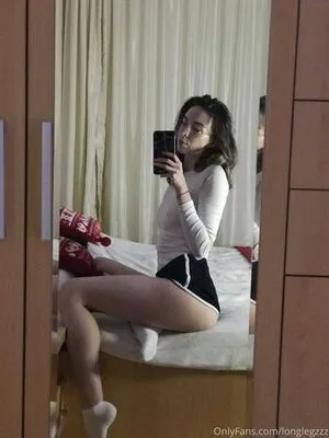 Longlegzzz OnlyFans Leaked Free Thumbnail Picture - #7QoxWstmNM