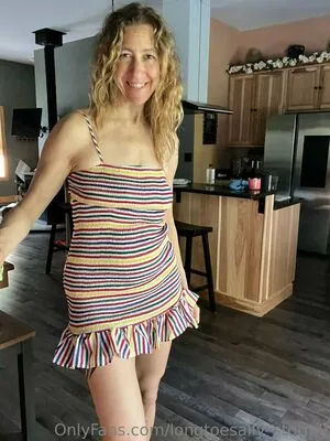 Longtoesally Stormy OnlyFans Leaked Free Thumbnail Picture - #1NxZytmtGE