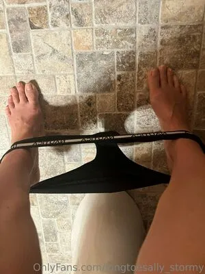 Longtoesally Stormy OnlyFans Leaked Free Thumbnail Picture - #QZm6KDJMVw