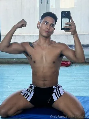 Lonsofree OnlyFans Leaked Free Thumbnail Picture - #YfKS9YbJzV