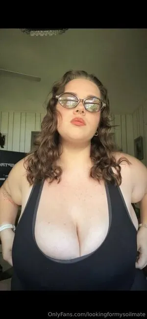 Lookingformysoilmate OnlyFans Leaked Free Thumbnail Picture - #tEoKRJW2hd