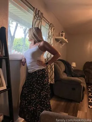 Lookitsjulia OnlyFans Leaked Free Thumbnail Picture - #p258wZkoj9