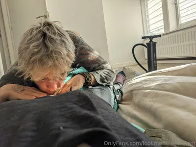 Lookmomnocondom OnlyFans Leaked Free Thumbnail Picture - #0ljdJozKHc