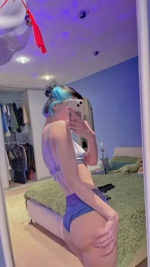 loonassoftfeet OnlyFans Leaked Free Thumbnail Picture - #05Zeykbrrx