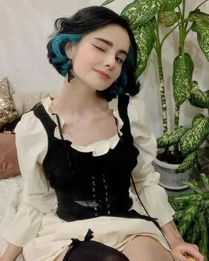 loonassoftfeet OnlyFans Leaked Free Thumbnail Picture - #069auJBnB9