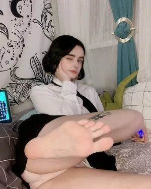 loonassoftfeet OnlyFans Leaked Free Thumbnail Picture - #Tp1Zbw6Jmn