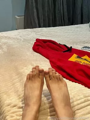 loonassoftfeet OnlyFans Leaked Free Thumbnail Picture - #eUcXX1T7k1