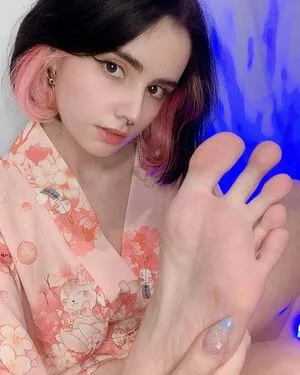 loonassoftfeet OnlyFans Leaked Free Thumbnail Picture - #mXXGtEZeBm